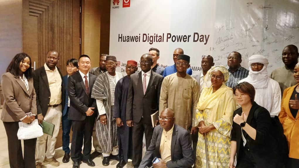 Digital Power Day : Huawei et CNBM s'unissent pour accélérer la transition énergétique au Mali